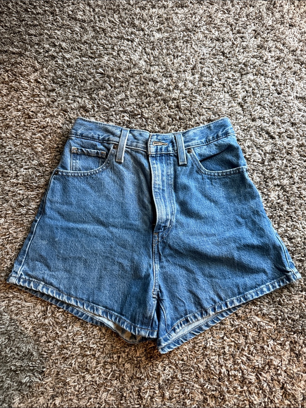 Levi's High-Waist Blue Denim Mom Shorts